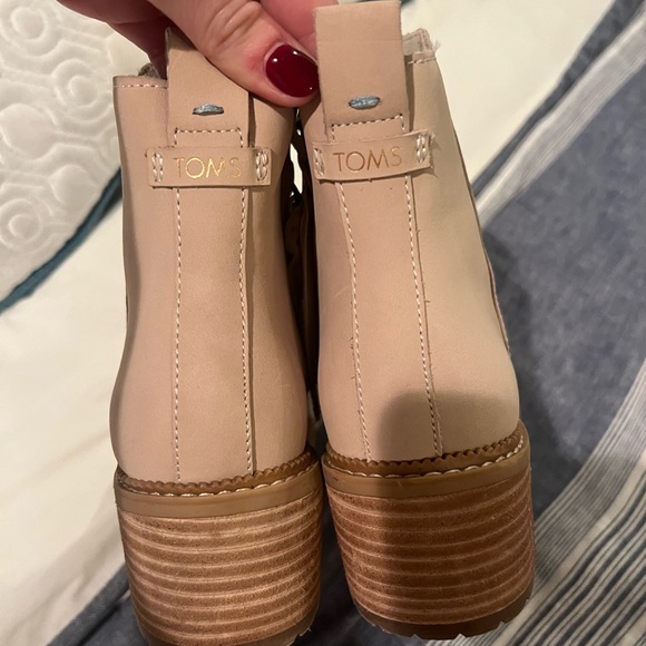 Toms Booties - Picture 6 of 6